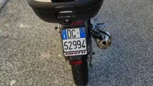 Yamaha YBR 250 (2006 - 13)  (3)