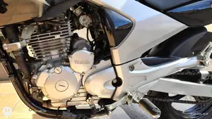 Yamaha YBR 250 (2006 - 13)  (5)