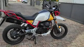 Moto Guzzi V85 TT Evocative Graphics (2019 - 20) usata