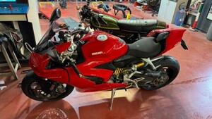 Ducati Panigale V2 (2021 - 24) 