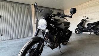 Husqvarna Svartpilen 401 (2018 - 19) usata