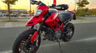 Ducati Hypermotard 796 (2012) usata
