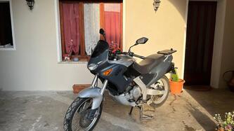 Aprilia Pegaso 3 650 (1997 - 01) usata