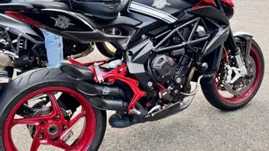 MV Agusta Brutale 800 EAS ABS (2016 - 19)  (4)