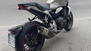 Honda CB 1000 R (2021 - 25)  (2)