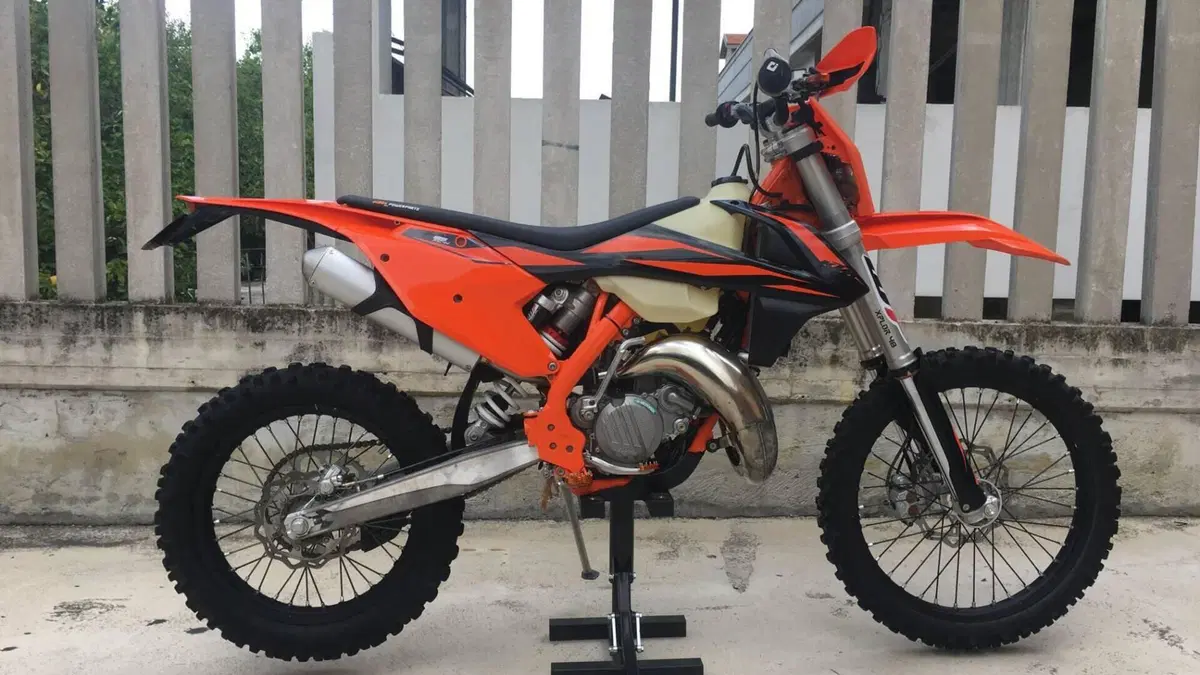 KTM 125 XC-W (2019)  (3)