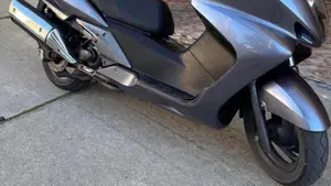 Honda Silver Wing 400 (2006 - 09)  (3)