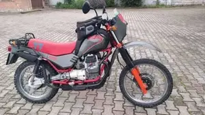 Moto Guzzi V 35 TT (1985 - 89)  (2)