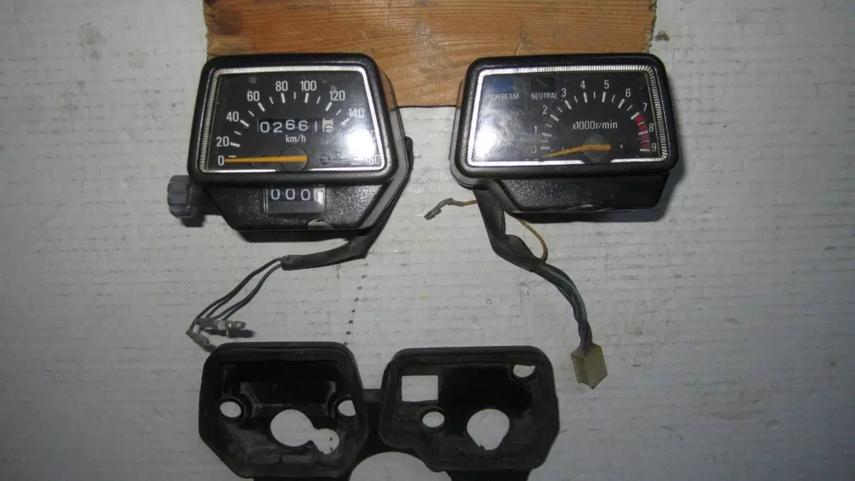 Yamaha   (8)