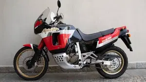 Honda   (2)