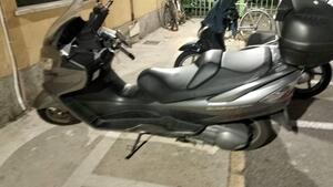Suzuki Burgman AN 400 ABS (2010 - 13)