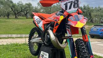 KTM 250 SX (2024) usata