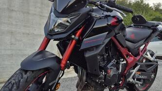 Honda CB 750 Hornet (2023 - 24) usata