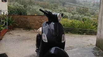Vespa LX 50 (2005 - 08) usata