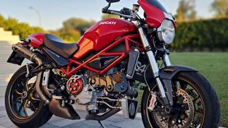 Ducati Monster S4R Testastretta