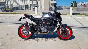 Ducati Monster 937 + (2021 - 25)  (7)
