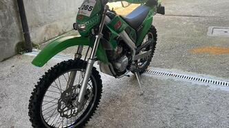 HM Locusta 200 (2011 - 16) usata