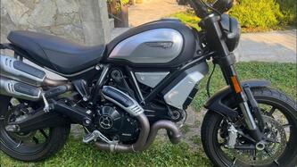 Ducati Scrambler 1100 Dark Pro (2020 - 24) usata
