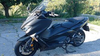 Yamaha T-Max 530 (2017 - 19) usata