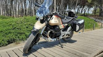 Moto Guzzi V85 TT Travel (2020) usata