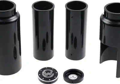 Kit completo Copri Forcelle neri lucidi con logo P  - Annuncio 9857776