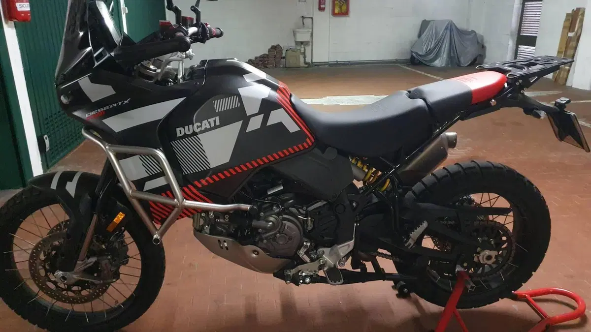 Ducati DesertX (2022 - 25)  (2)