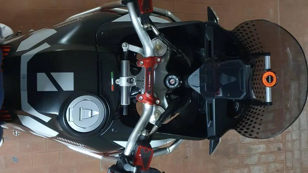 Ducati DesertX (2022 - 25)  (5)