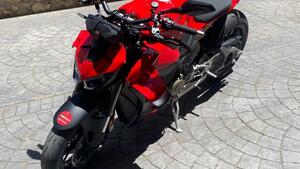 Ducati Streetfighter V4 (2025)