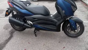 Yamaha X-Max 300 ABS (2017 - 20)  (2)