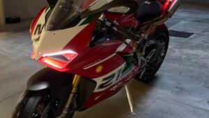 Ducati Panigale V2 Bayliss 1st Championship 20th Anniversary (2021 - 24)