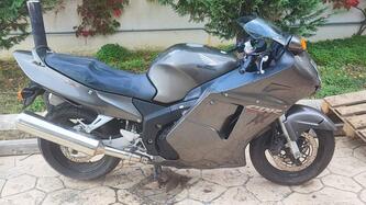 Honda CBR 1100 XX Superblackbird (1996 - 98) usata
