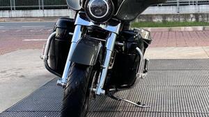 Harley-Davidson 1800 Electra Glide Ultra Classic (2005 - 06) - FLHTCUSE