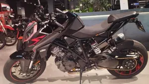 KTM 1290 Super Duke R ABS (2017 - 18)  (6)
