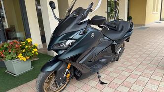 Yamaha T-Max 560 Tech Max (2022 - 24) usata