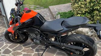 KTM 890 Duke (2021 - 23) usata