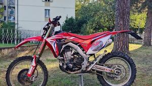 Honda CRF 450 R (2017) 