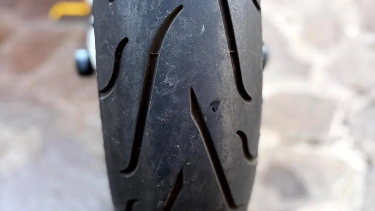 Husaberg FE 650 E  (6)