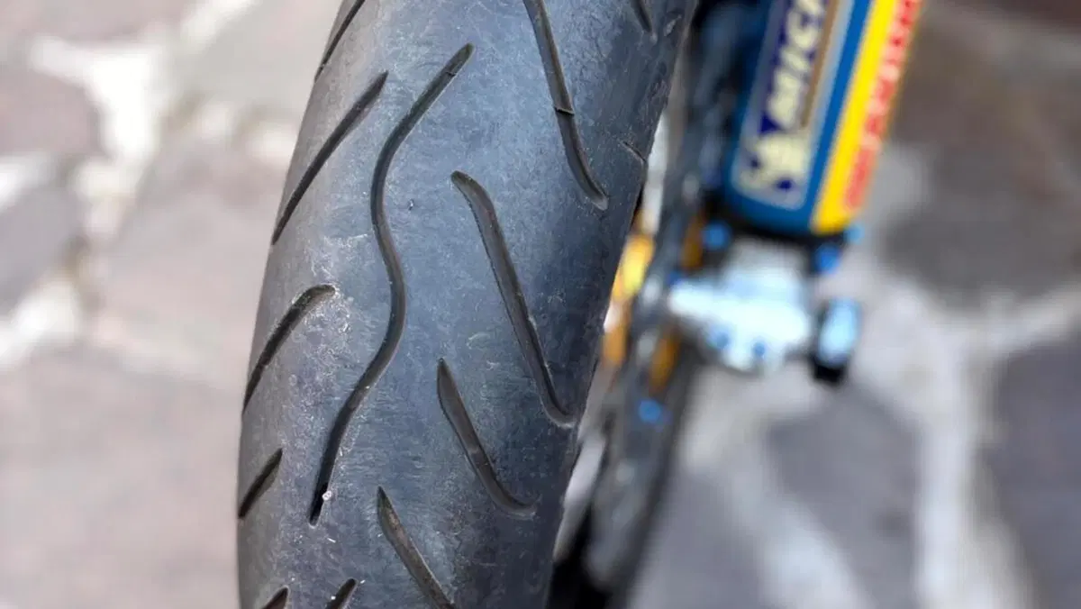 Husaberg FE 650 E  (7)