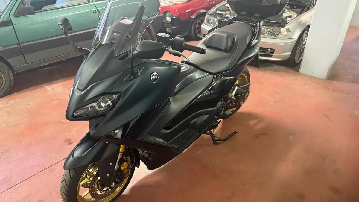 Yamaha T-Max 560 (2022 - 24) 