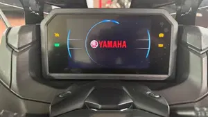 Yamaha T-Max 560 (2022 - 24)  (4)