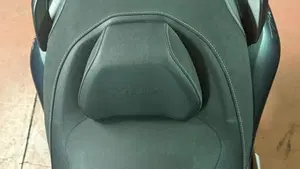 Yamaha T-Max 560 (2022 - 24)  (12)