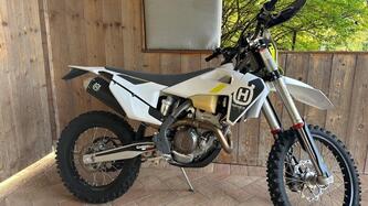 Husqvarna FE 250 (2022)