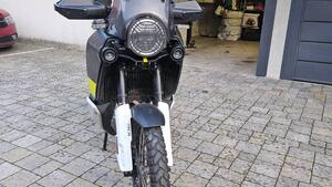 Husqvarna Norden 901 (2022 - 25)
