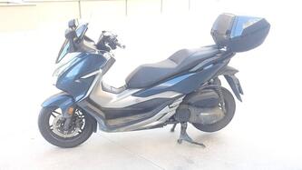 Honda Forza 300 Deluxe ABS (2018 - 20) usata