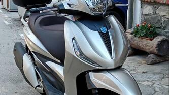 Piaggio Beverly 400 S ABS-ASR (2021 - 24) usata
