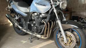 Kawasaki ZR-7 (2001 - 04) 