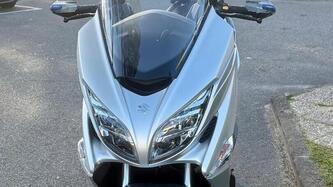 Suzuki Burgman 400 (2022 - 24) usata