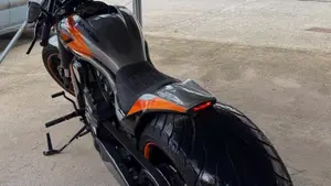 Harley-Davidson 1250 V-Rod Muscle (2009 - 17) - VRSCF 