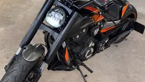 Harley-Davidson 1250 V-Rod Muscle (2009 - 17) - VRSCF  (2)
