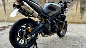 Triumph Street Triple (2007 - 12)